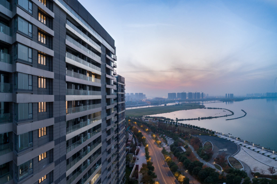 鉑悅犀湖（中國(guó)土木工程詹天佑獎(jiǎng)優(yōu)秀住宅小區(qū)金獎(jiǎng)，全國(guó)用戶(hù)滿(mǎn)意工程）